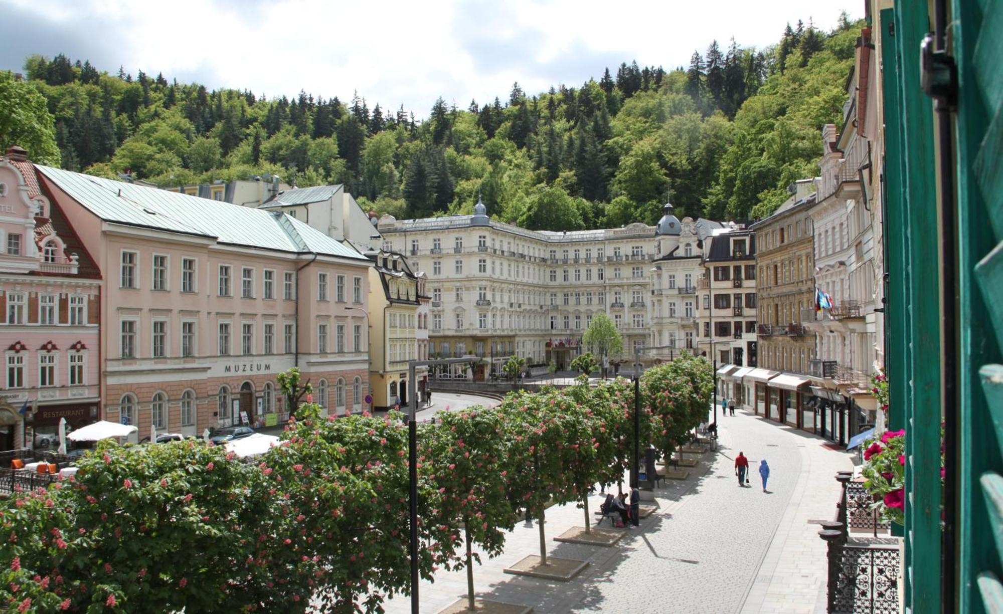 Hotel Maltezsky Kriz Карловы Вары Экстерьер фото
