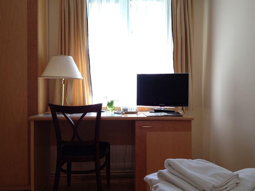 Hotel Maltezsky Kriz Карловы Вары Экстерьер фото