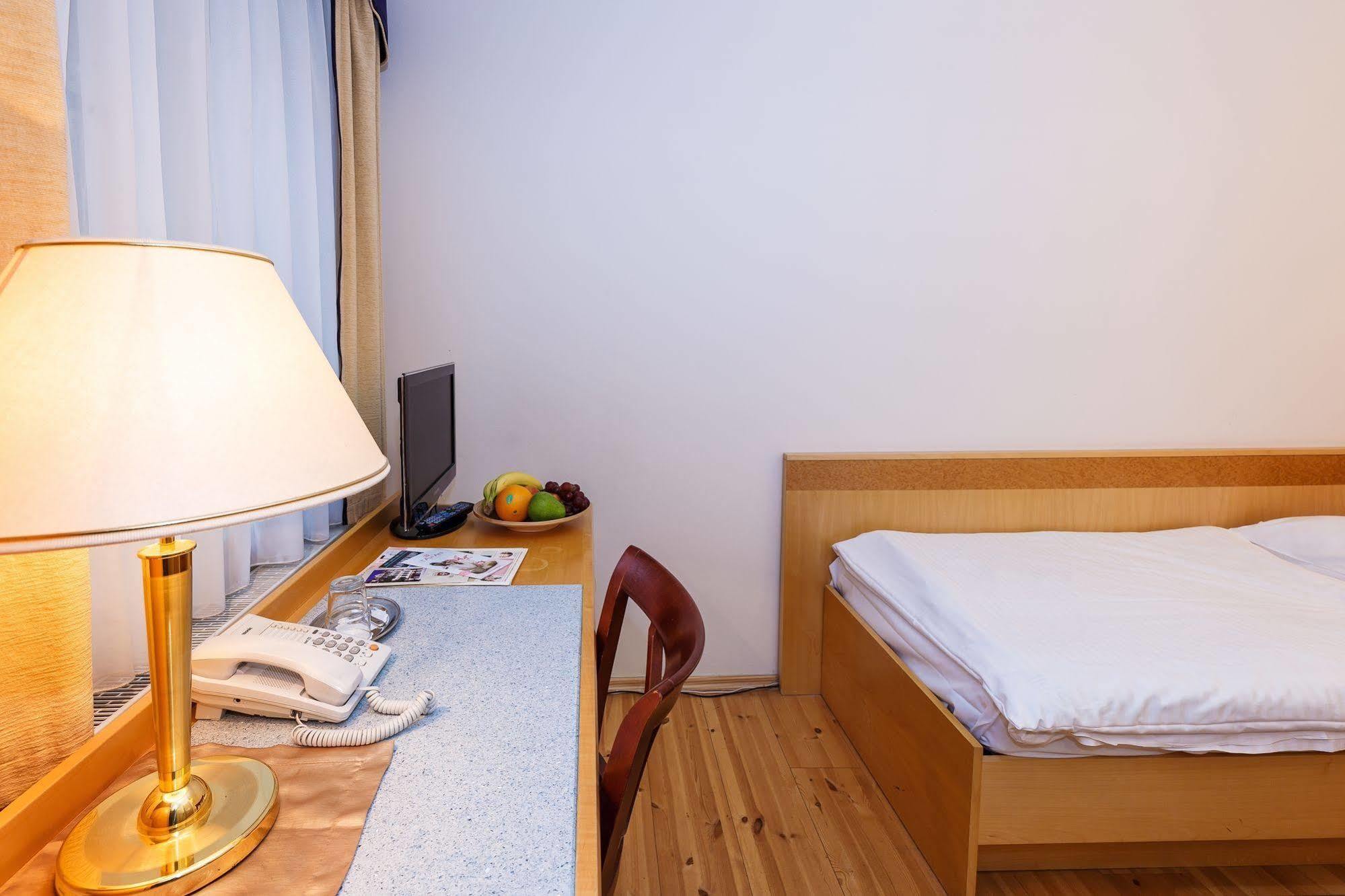 Hotel Maltezsky Kriz Карловы Вары Экстерьер фото